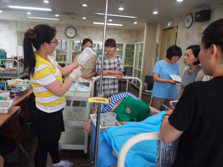 [탑간호학원] 40기 관장,위관 실습 