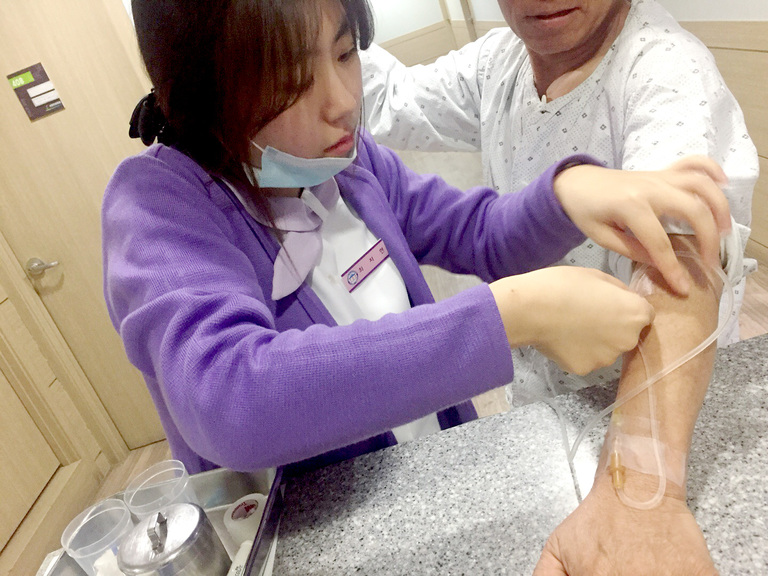 병동실습-간호사 지도하에 수액제거