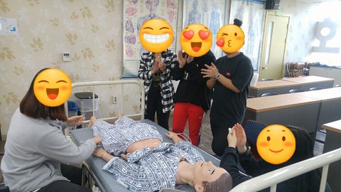 탑간호학원 50기 모형 주사실습